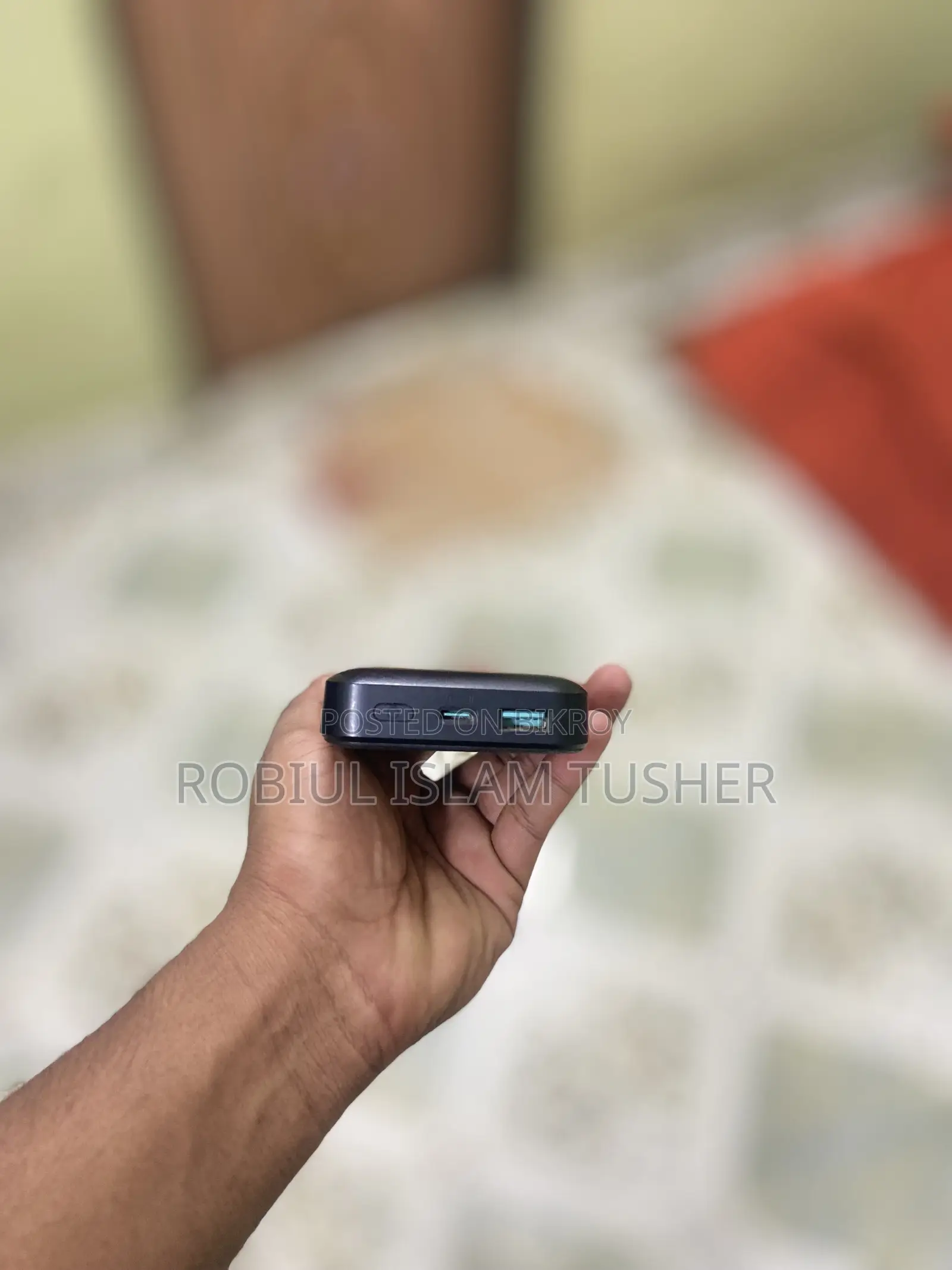 পাওয়ার ব্যাংক বিক্রয়ের জন্য