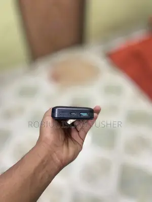 পাওয়ার ব্যাংক বিক্রয়ের জন্য
