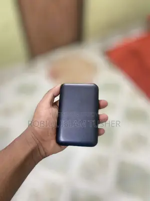 পাওয়ার ব্যাংক বিক্রয়ের জন্য