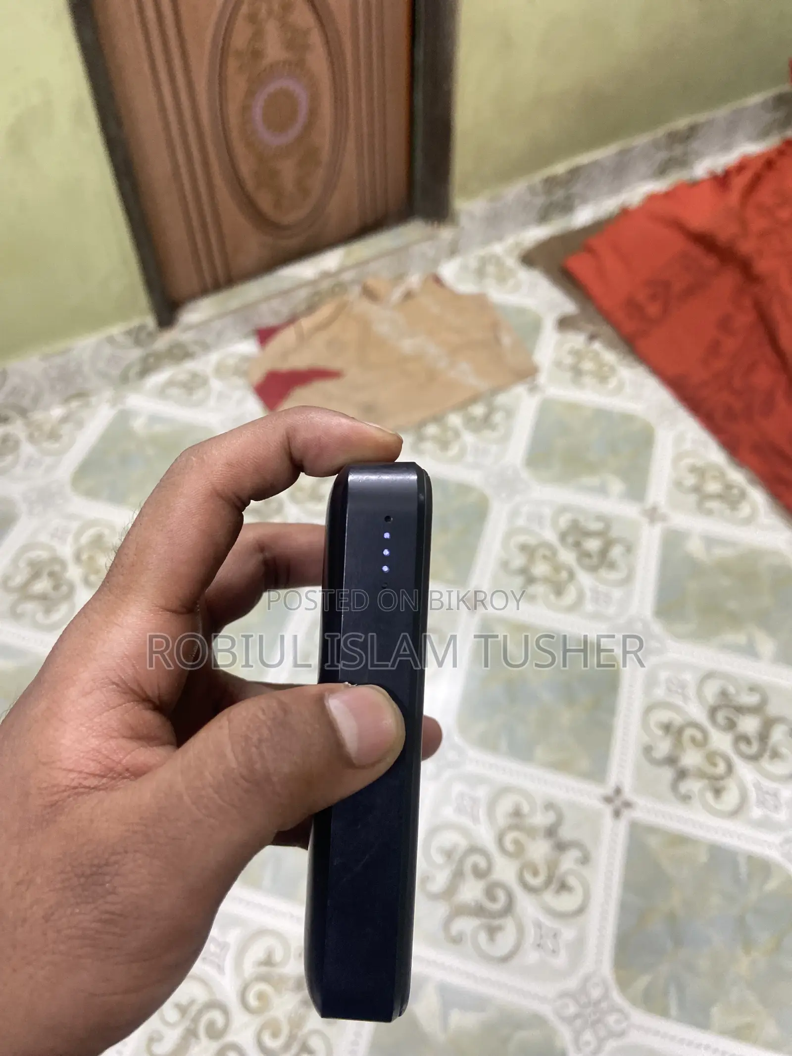 পাওয়ার ব্যাংক বিক্রয়ের জন্য