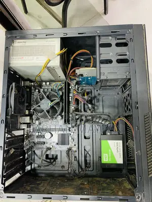 Desktop Computer Gigabyte 8GB Intel Core i5 HDD+SSD 2T