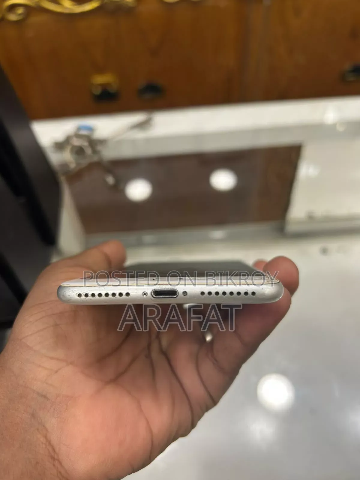 Apple iPhone 7 Plus 32 GB White
