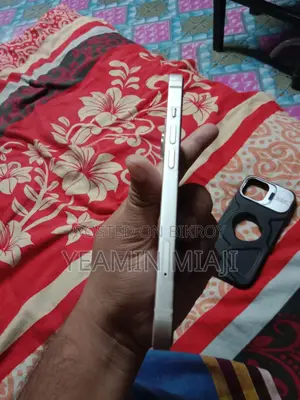 Apple iPhone 13 256 GB White