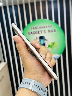 শাওমি রেডমি নোট ১৫ প্রো প্লাস ৫১২ জিবি লাল