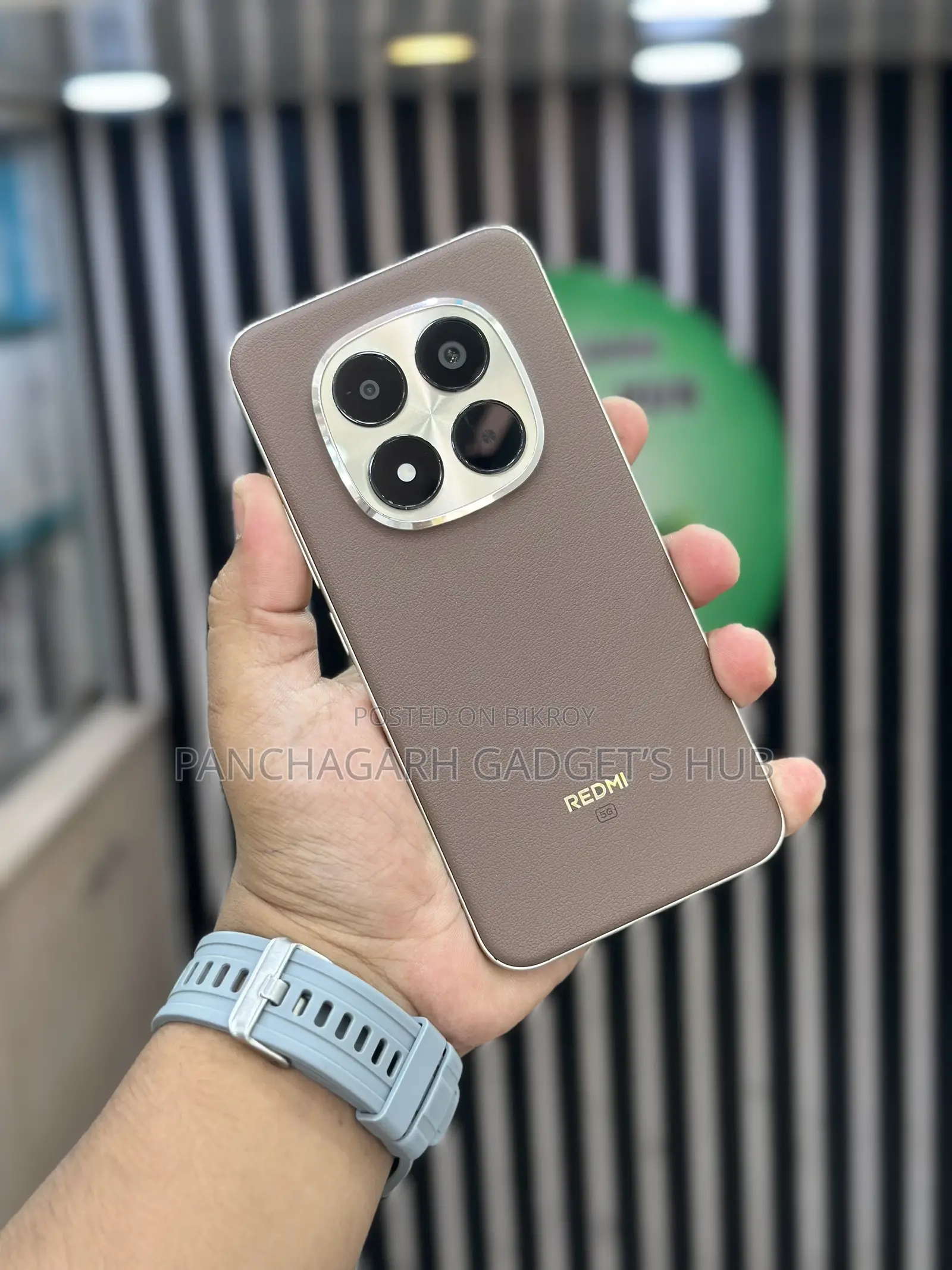 শাওমি রেডমি নোট ১৫ প্রো প্লাস ৫১২ জিবি লাল