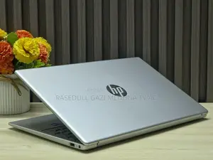 HP Laptop 8GB Intel Core i5 SSD 512GB