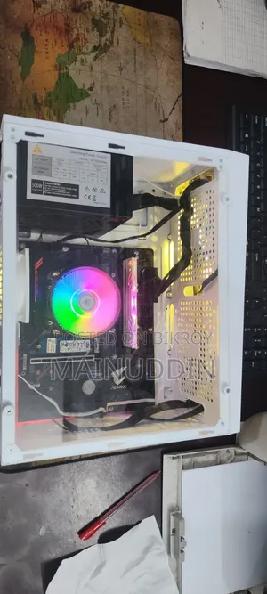 Desktop Computer 8GB RAM 128GB SSD
