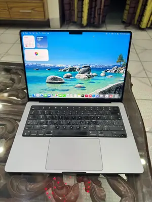 Laptop Apple MacBook Pro 2021 M1 16GB Apple M1 Pro SSD 1TB