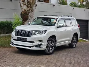 Toyota Land Cruiser Prado 2.7 2023 Pearl