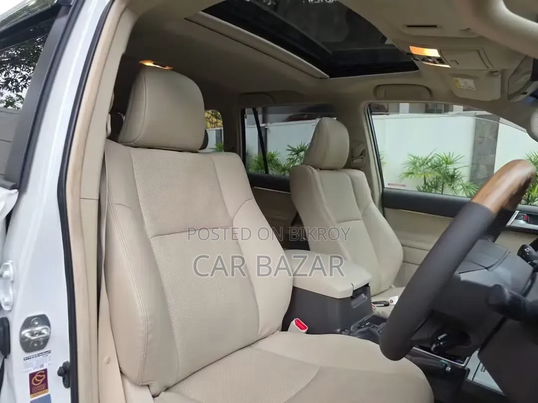 Toyota Land Cruiser Prado 2.7 2023 Pearl