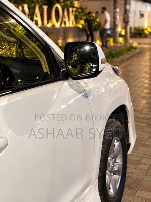 Toyota Land Cruiser Prado 2016 White