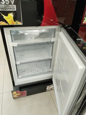 এক টি শো রুম নিউ ফ্রিজ বিক্রি হবে