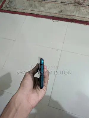 Vivo Y17 128 GB Blue