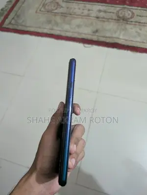 Vivo Y17 128 GB Blue
