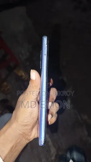Infinix Hot 12 play 64 GB Blue