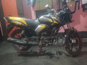 টিভিএস স্ট্রাইকার ১২৫ ২০২০ ইয়েলো