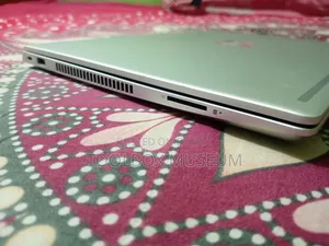 Laptop HP ProBook 440 G7 16GB Intel Core i5 SSD 512GB