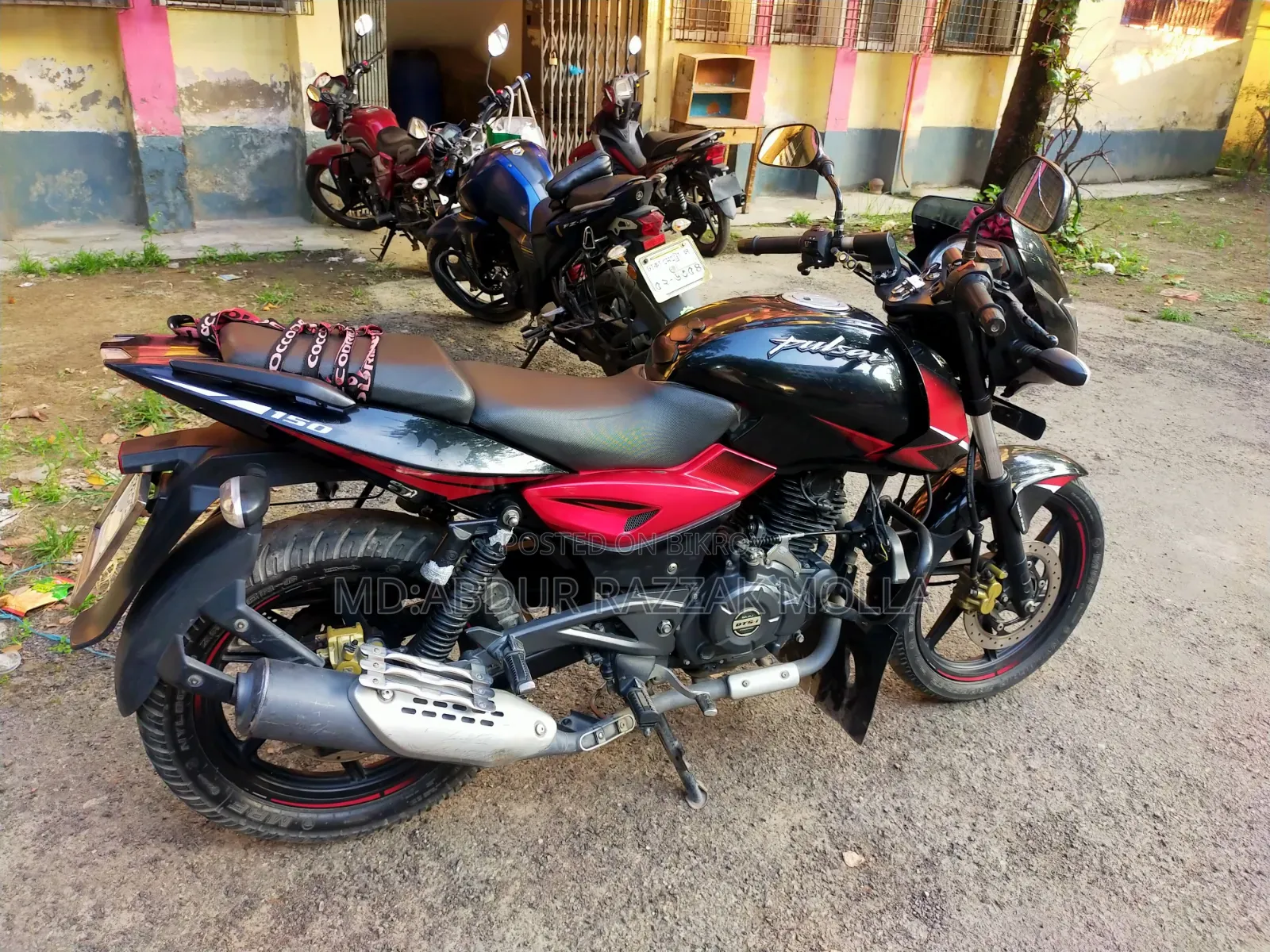 বাজাজ পালসার ১৫০ ২০১৮ ব্ল্যাক