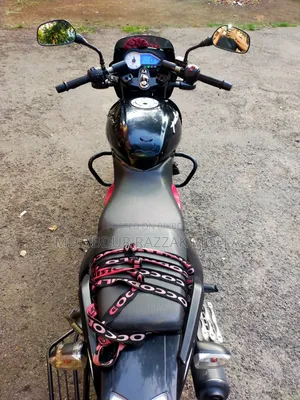 বাজাজ পালসার ১৫০ ২০১৮ ব্ল্যাক