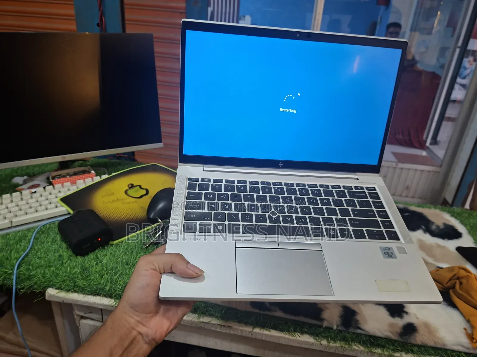 Laptop HP EliteBook 840 G7 8GB Intel Core i5 SSD 256GB