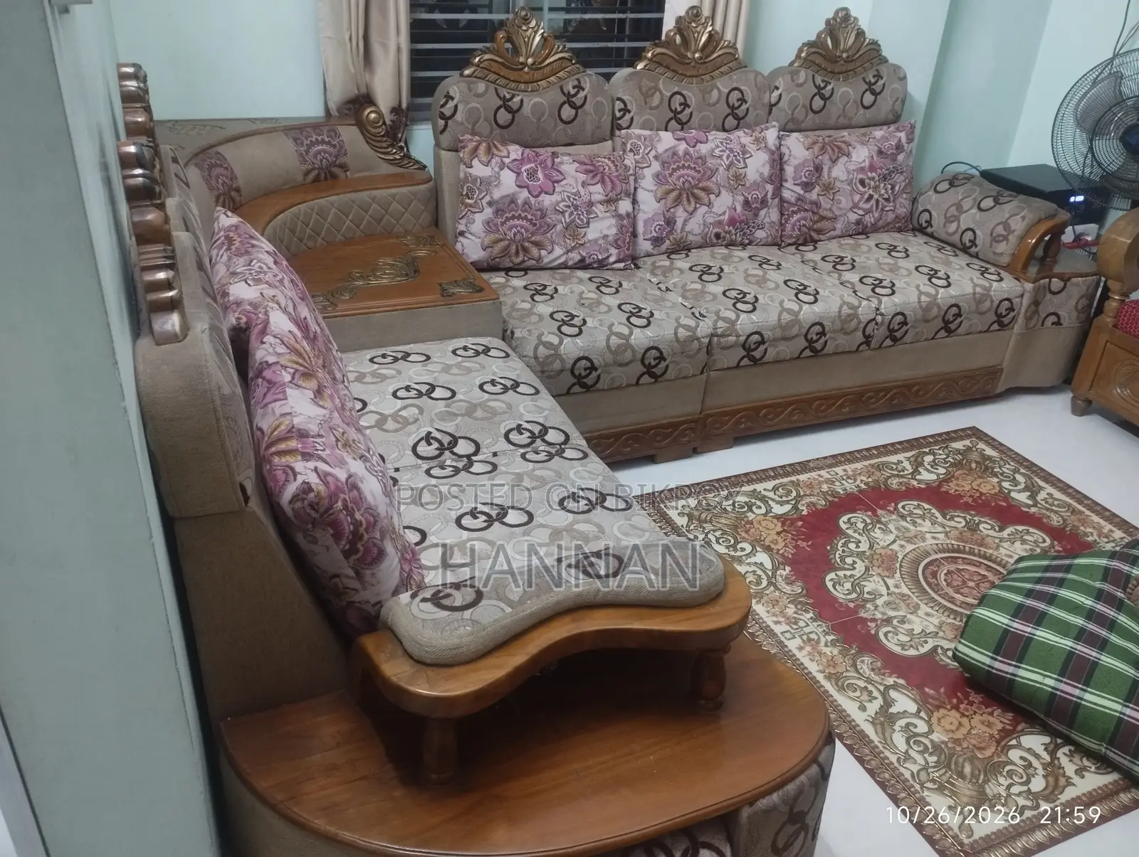 ভিক্টোরিয়া কর্নার সোফা সেট জরুরি ভিত্তিতে বিক্রি হবে