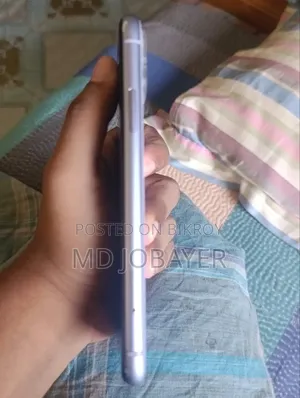 অ্যাপল আইফোন ১১ ৬৪ জিবি পার্পল