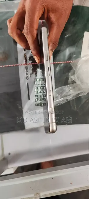 সনি এক্সপেরিয়া ৫ ৩য় প্রজন্ম ১২৮ জিবি