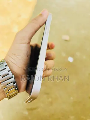 Apple iPhone 13 128 GB White