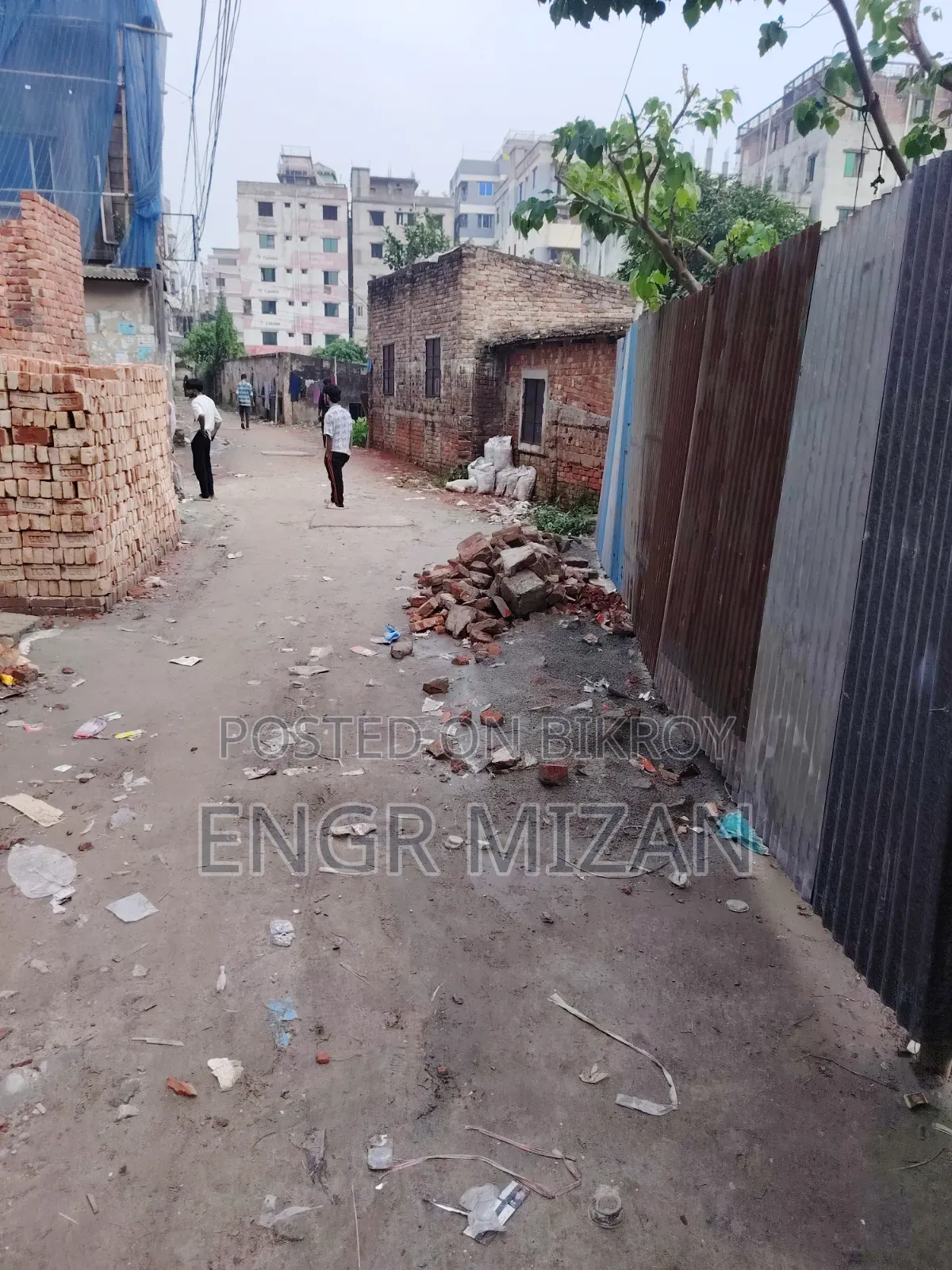 1498 Square Feet Flat Land Share for Sale