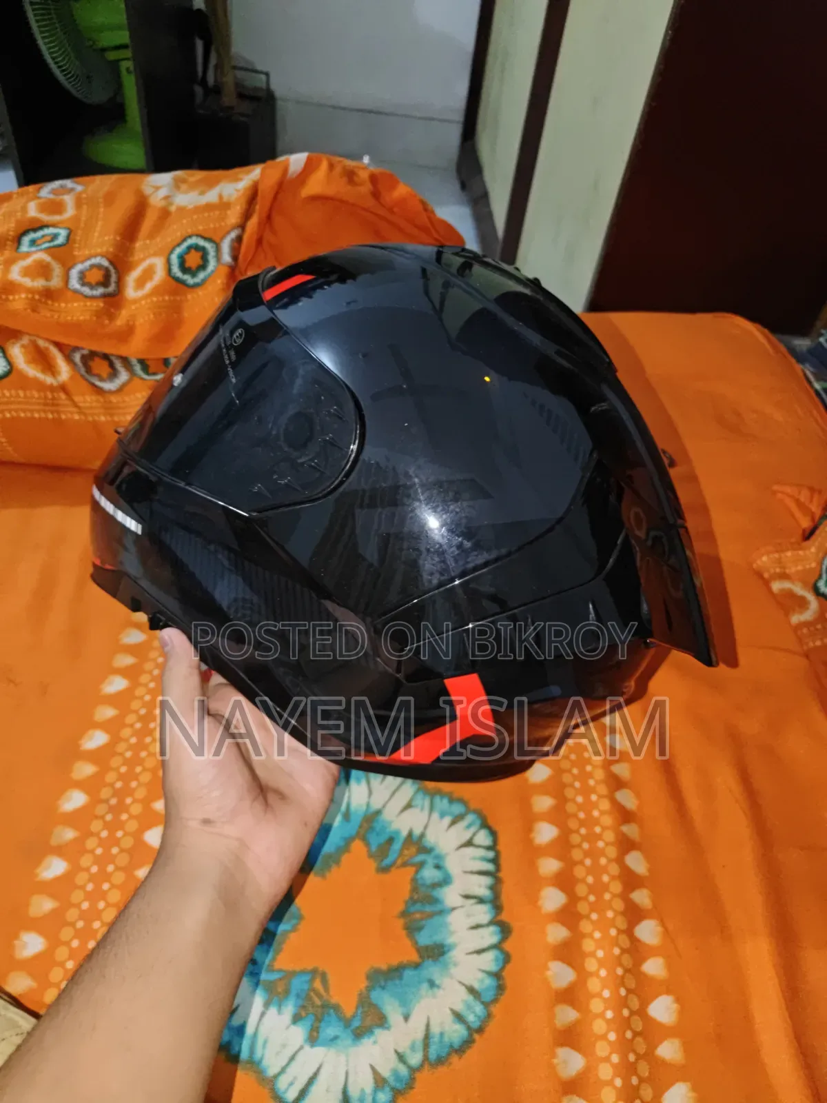 স্পেস হেলমেট