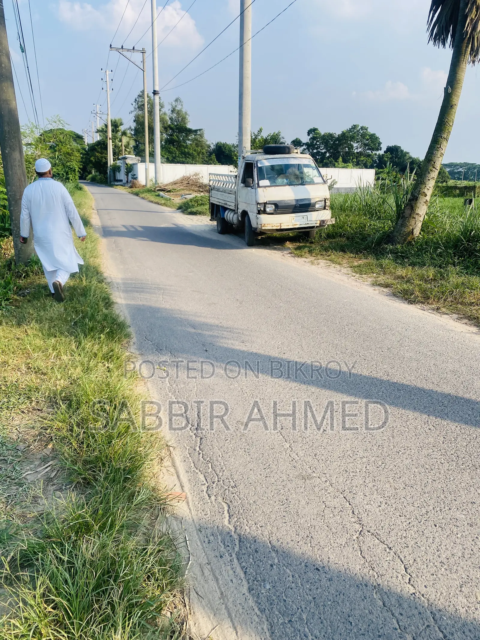 10 decimals of land for sale 30 minutes away from Dhaka
