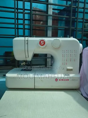 ডিজিটাল সেলাই মেশিন Singer SM -024