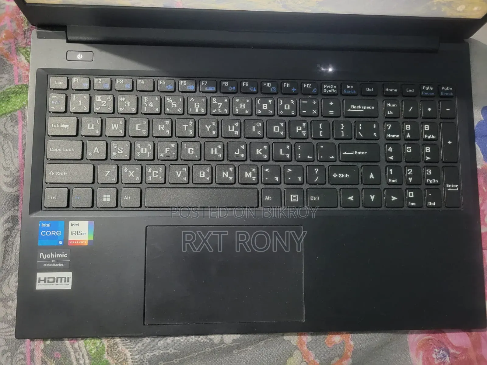 Laptop 8GB Intel Core i5 HDD+SSD 500GB