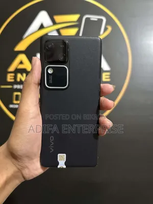 Vivo S18 512 GB Black