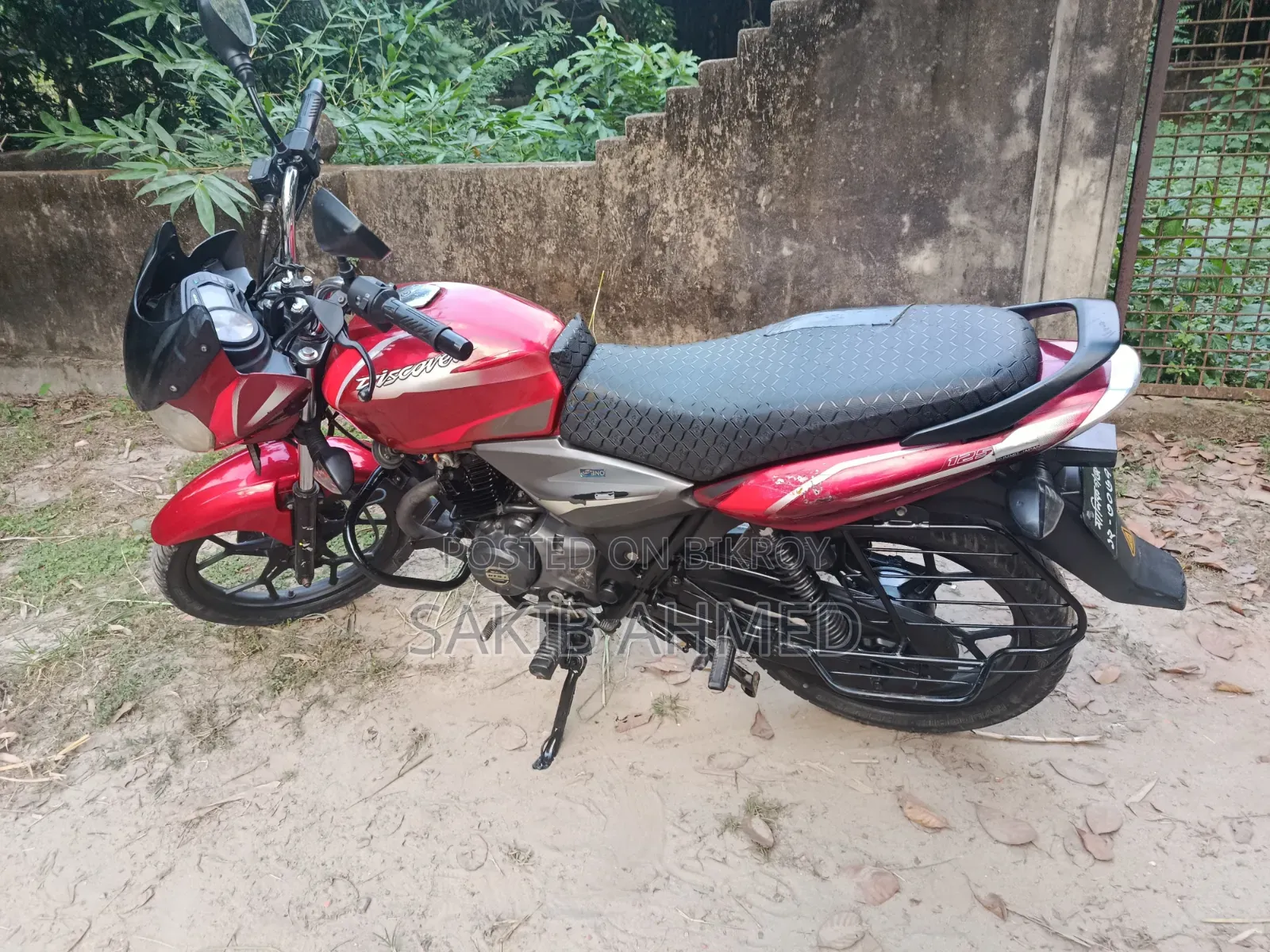 Bajaj Discover 125 2020 Red