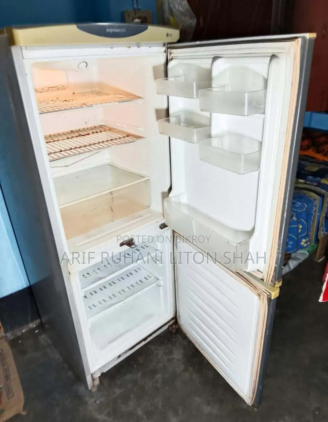 ফ্রিজ বিক্রয় হবে
