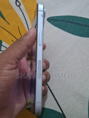 Apple iPhone 15 128 GB Silver
