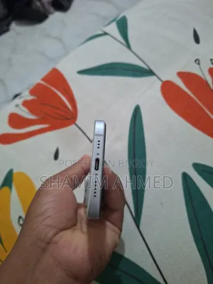 Apple iPhone 15 128 GB Silver