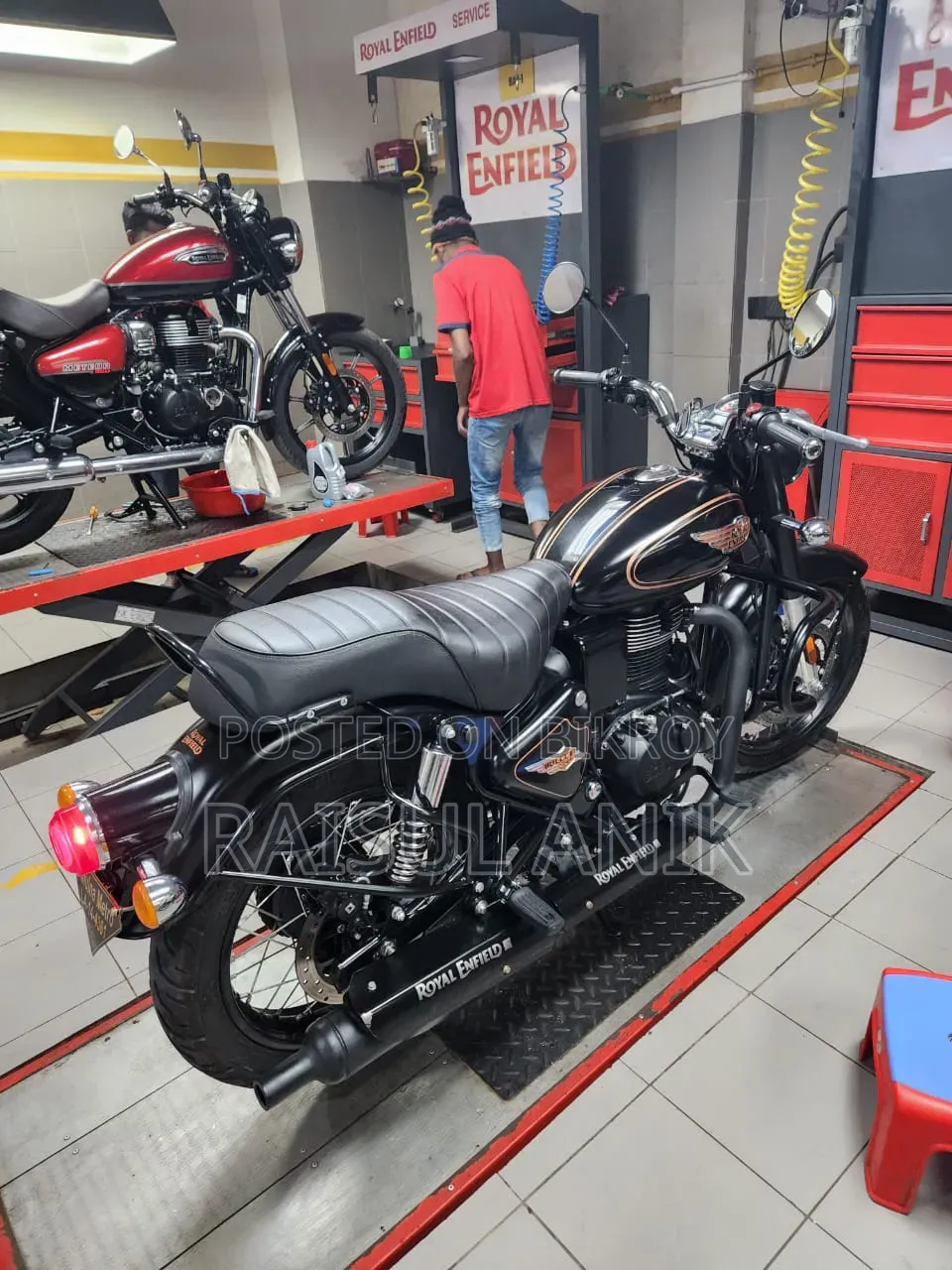 Royal Enfield Bullet 350 2025 Black