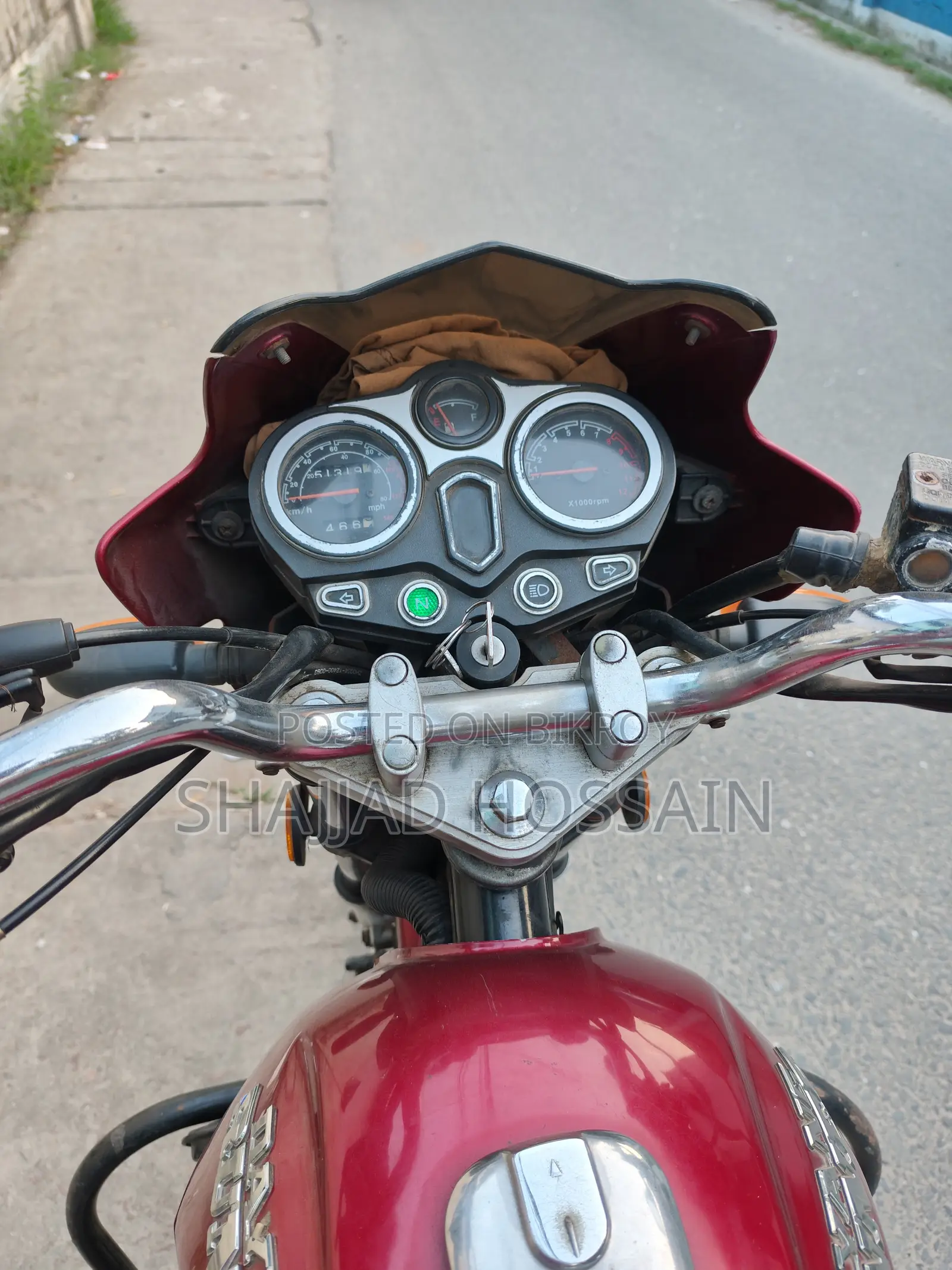 Runner Bullet 100 2016 Red