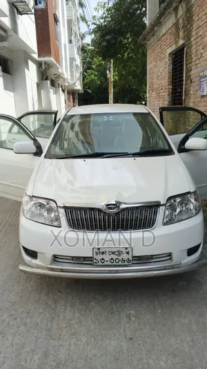 Toyota Corolla 2005 White