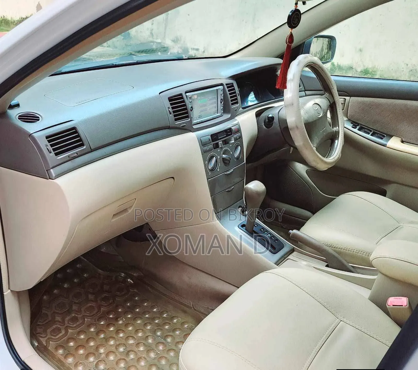 Toyota Corolla 2005 White