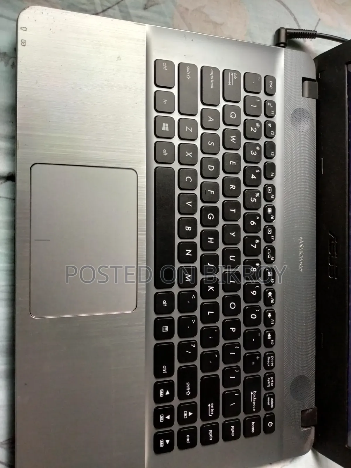 Laptop Asus A52JU 4GB eMMC 16 GB