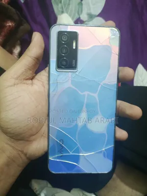 ভিভো ভি২৩ ১২৮ জিবি