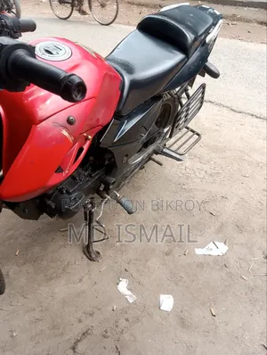 দাউন ডিওয়াই ১৫০ ২০১৬ কালো