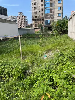 এম ব্লক, ৩ কাঠা আবাসিক জমি বিক্রয় প্লট বসুন্ধরা আ/এ