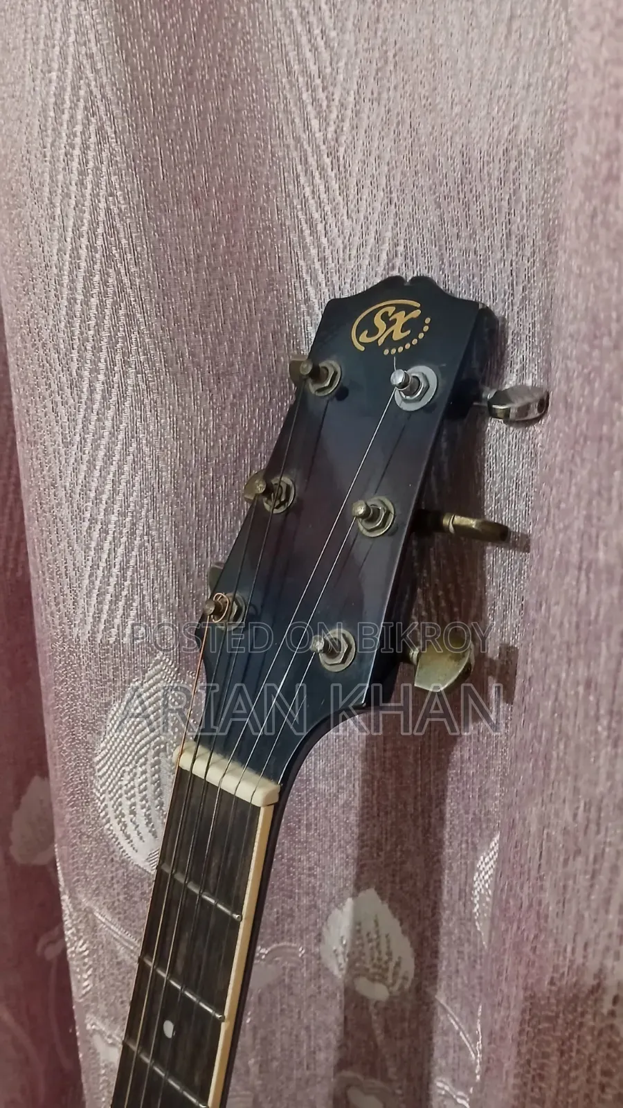 এসএক্স সেমি অ্যাকustic গিটার