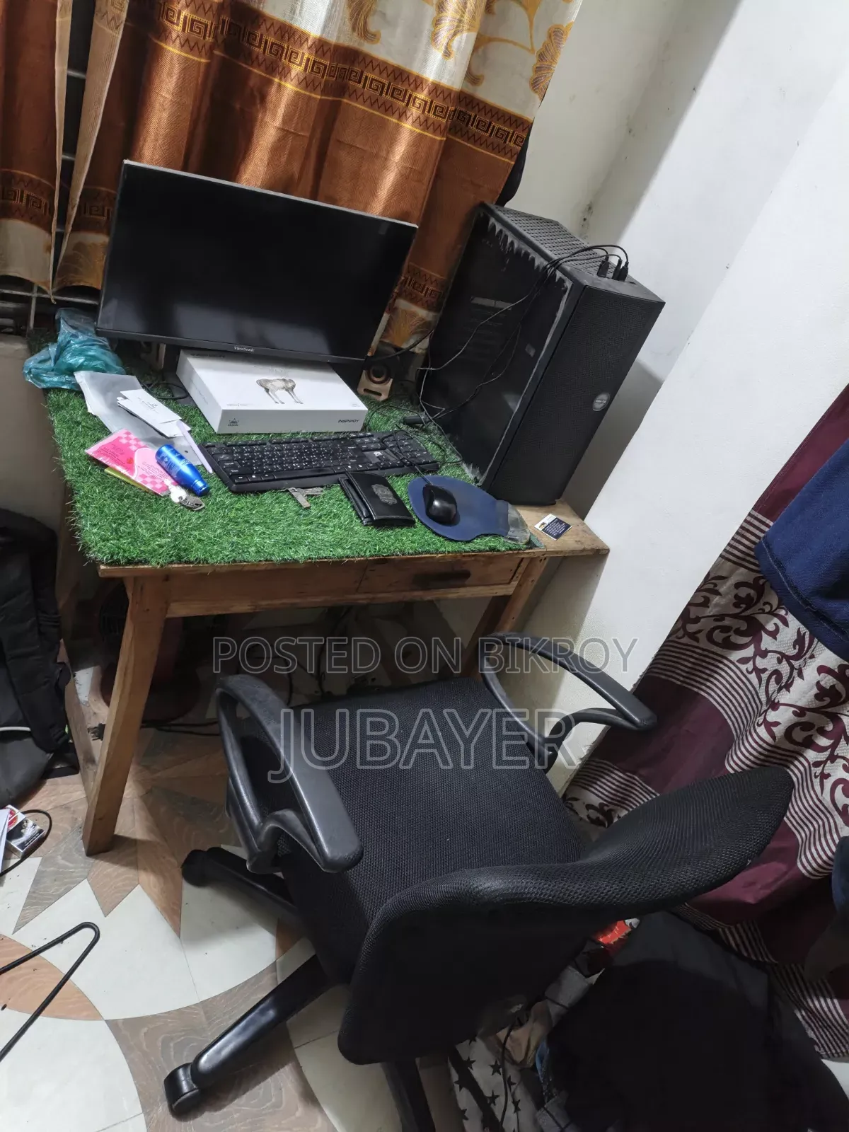 টেবিল এবং চেয়ার
