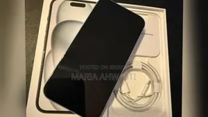 Apple iPhone 15 512 GB White
