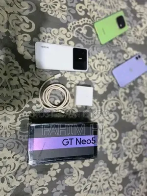 Realme GT Neo 5 240W 256 GB White